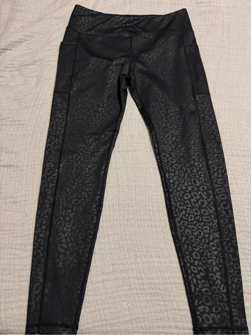 Women’s Constantly Varied Gear XL leopard leggings